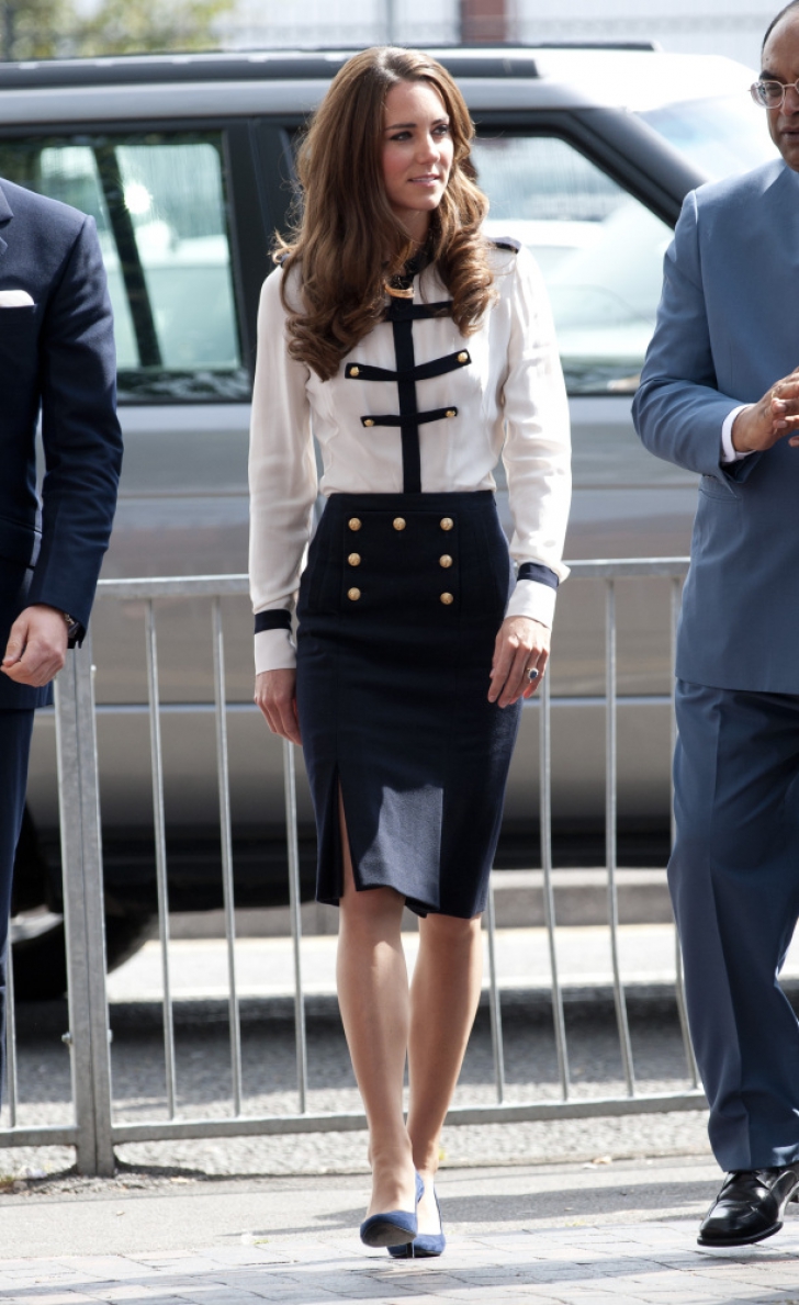 Kate Middleton - top 10 ţinute PERFECTE. Foto: Huffington Post