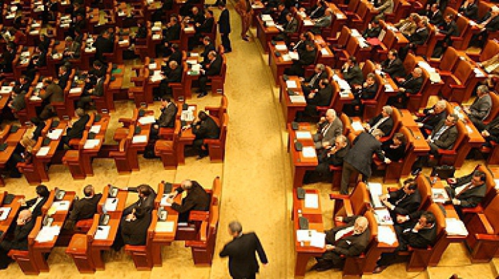 Parlamentul României este din nou oaia neagră din raportul MCV