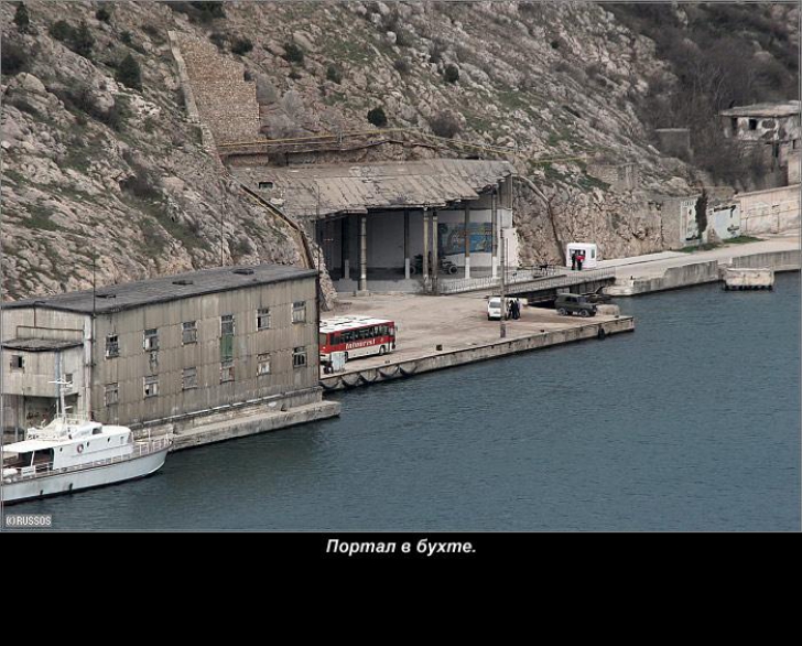 Călătorie în baza secretă de submarine din Golful Balaklava, peninsula Crimeea