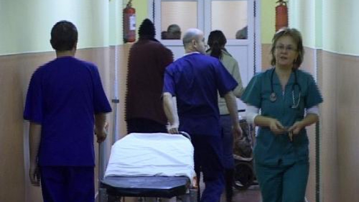 Şefii spitalelor private din Arad: Sistarea finanţărilor ar conduce la exodul pacienţilor în Ungaria