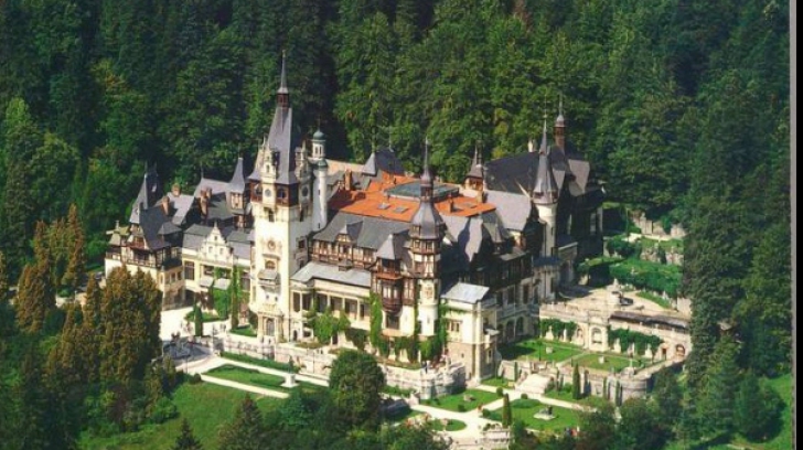 Le Figaro despre Castelul Peleş: Este spectaculos!