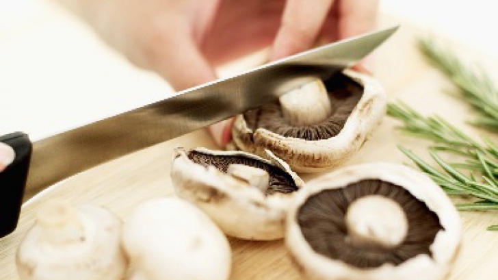 CIUPERCILE, alimentele minune care ţin cancerul la distanţă / Foto: mushroominfo.com 