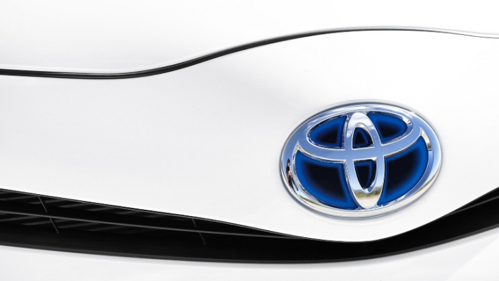 Toyota, probleme la airbaguri