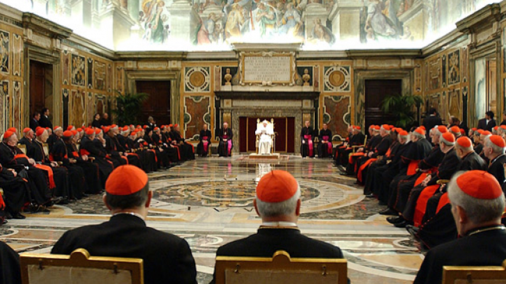 Reuniune a cardinalilor de la Vatican