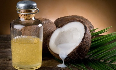 NUCA DE COCOS. Secretele unui aliment minune care te fereşte de multe boli