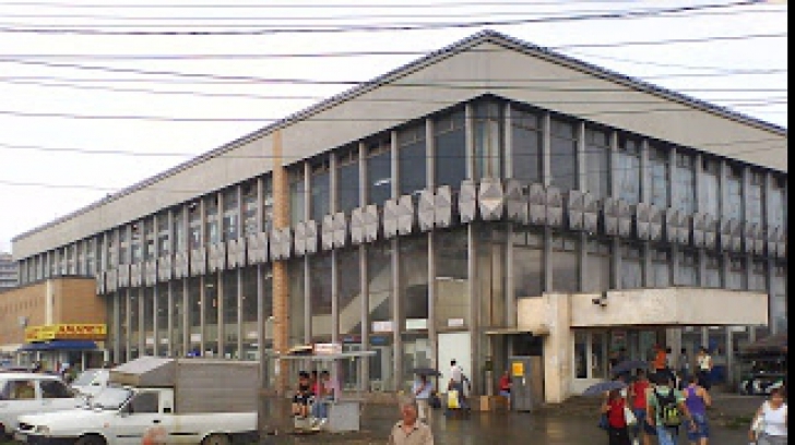 Primăria Capitalei vrea să dea p&acirc;nă la 20 milioane euro pentru lucrările din Piaţa Sudului