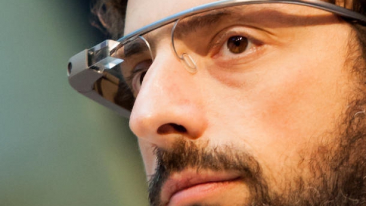 Ochelarii Google Glass te transformă într-un nemernic, crede David Pogue