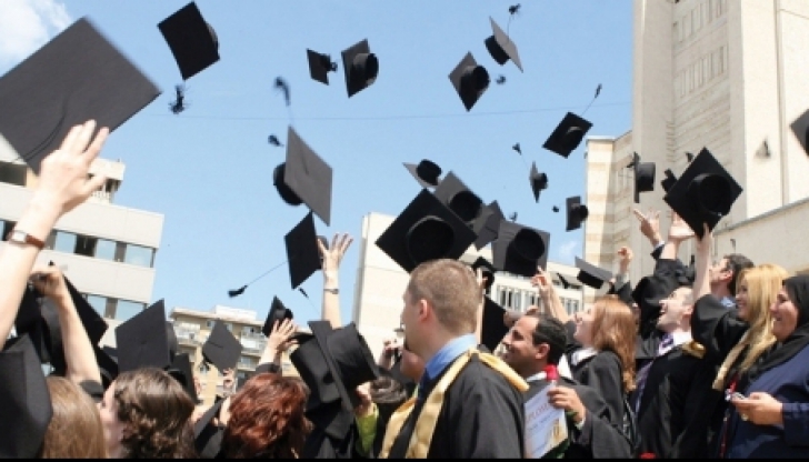 Facultățile cu cei mai prost plătiți absolvenți din România.