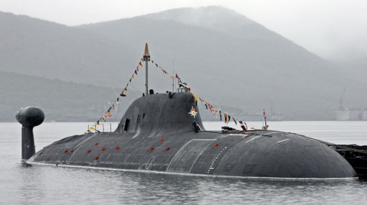 Un submarin rusesc din clasa Akula