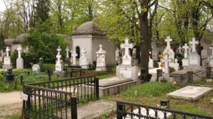 Cimitir - imagine de arhivă