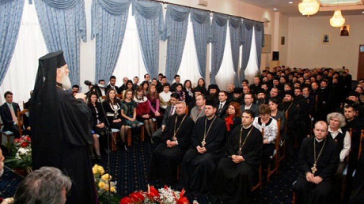 Preoţii din Suceava sunt obligaţi să poarte legitimaţii 