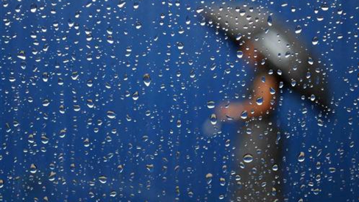 PROGNOZA METEO pentru 3 zile: ploi în AVERSĂ, VREME INSTABILĂ şi VÂNT