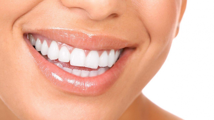 Sfaturi pentru dinți albi și sănătoși