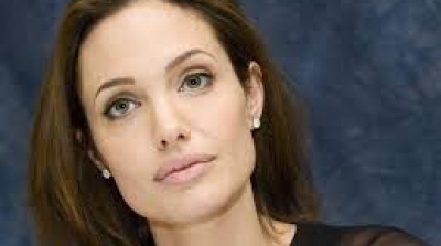 Angelina Jolie 