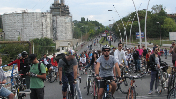 Marşul bicicliştilor din Bucureşti, septembrie 2013