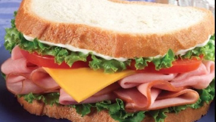 De ce n-ar mai trebui sa mananci sandwich cu bacon