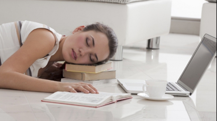 Cum să eviți stările de somnolență de după prânz