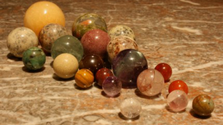 Ce pietre ti se potrivesc în funcție de zodie