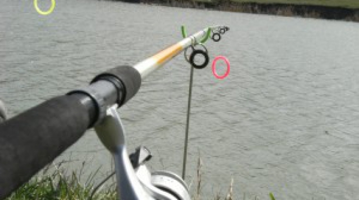 Salvatorii au fost nevoiți să aștepte oprirea alimentării cu electricitate