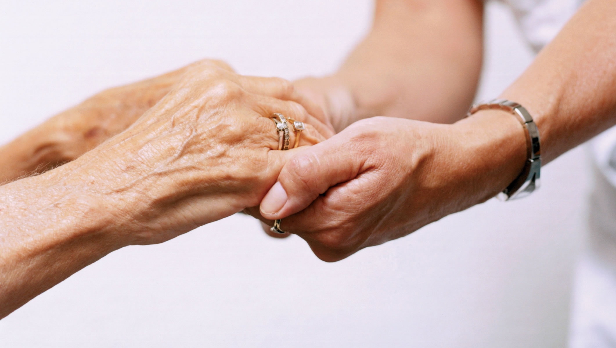 Stimulent de risc de 2.500 de lei pentru personalul din centrele rezidențiale