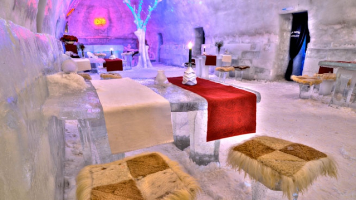 Hotelul de Gheaţă de la Bâlea Lac, inclus în topul celor mai spectaculoase locuri de cazare sculptate în gheaţă