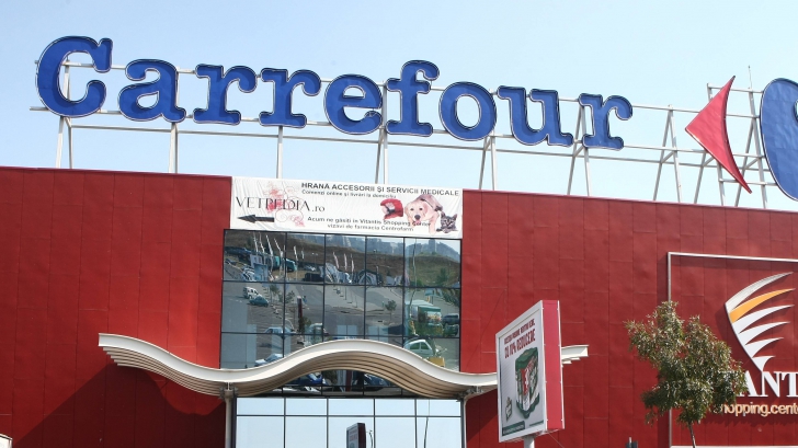 Carrefour face angajări în Bucureşti. Ce posturi sunt vacante