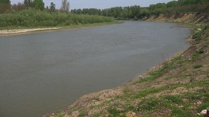 Bărbat, căutat în Siret, după ce s-a aruncat în râu ca să se răcorească și nu a mai ieșit la mal
