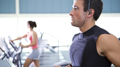 Doar 3 MINUTE de exerciții fizice pe săptăm&acirc;nă &icirc;ți pot &icirc;mbunătăți sănătatea