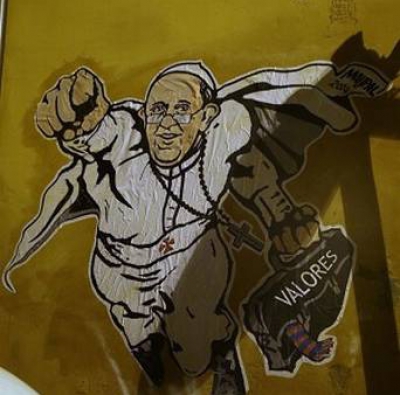 Papa Francisc pe post de Superman