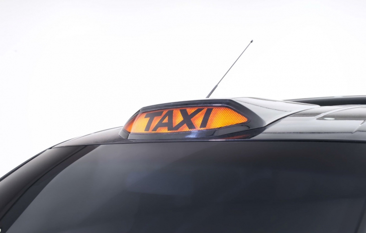 Cum arată mașina care va înlocui legendarul taxi londonez