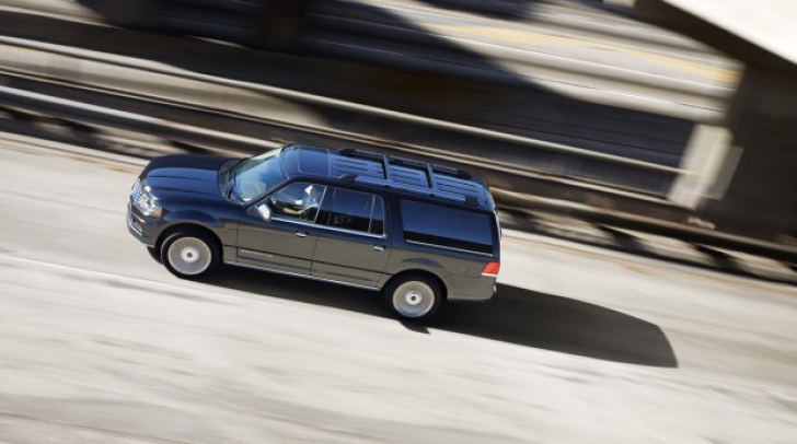 Cum arată noul Lincoln Navigator: SUV-ul a fost restilizat după mai bine de 7 ani de la lansare