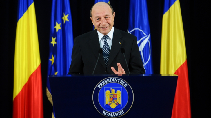 Băsescu respinge legea parteneriatului public-privat