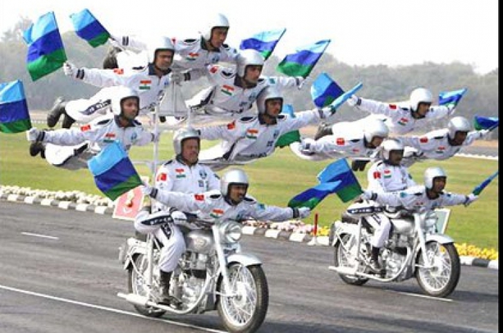 Armata pe motociclete