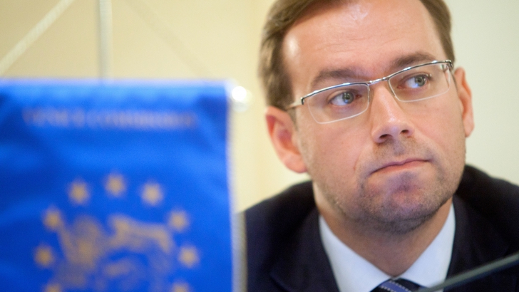 TUDOR CHIUARIU, CONDAMNAT. TUDOR CHIUARIU a demisionat de la şefia Comisiei Juridice / Foto: MEDIAFAX