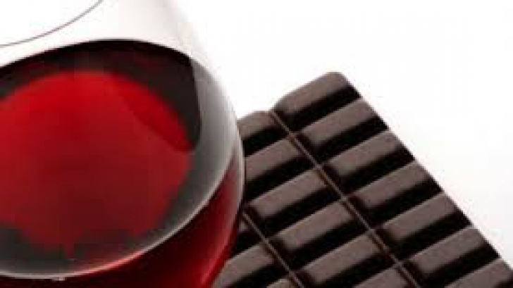 Ciocolata şi vinul roşu pot preveni DIABETUL