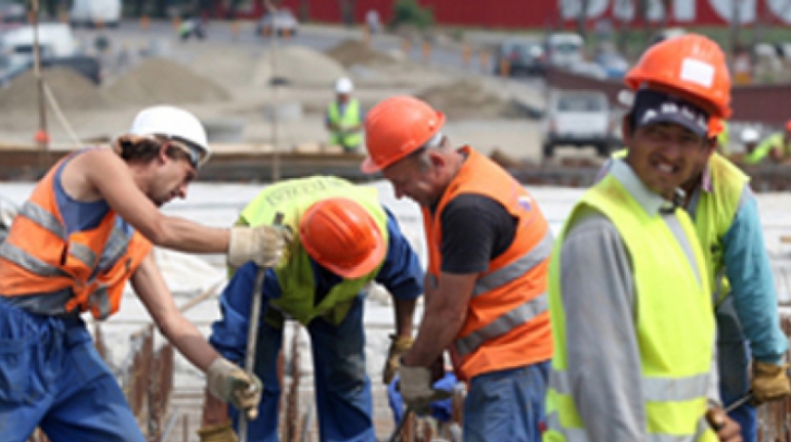 România a avut cea mai abruptă scădere din UE a lucrărilor de construcţii în iulie