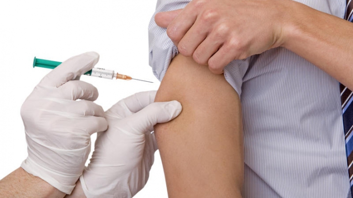 Un vaccin administrat de două ori pe an ar putea înlocui medicamentele antihipertensive