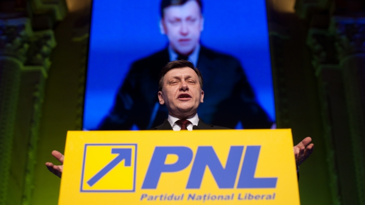 PNL înghite Partidul Popular / Foto: MEDIAFAX