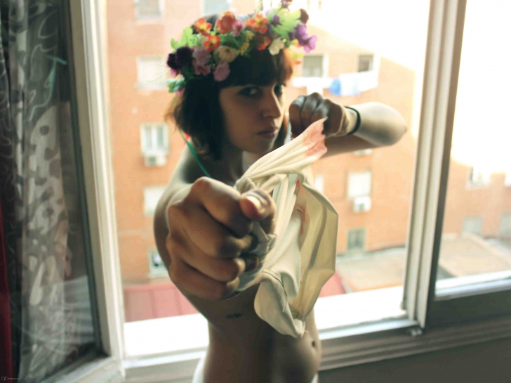 Activistele Femen l-au atacat pe arhiepiscopul de Madrid