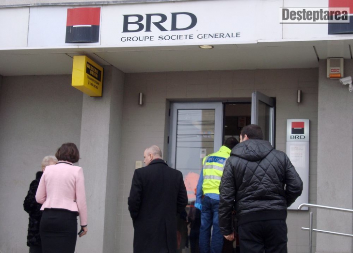 Jaf armat la o bancă din Bacău