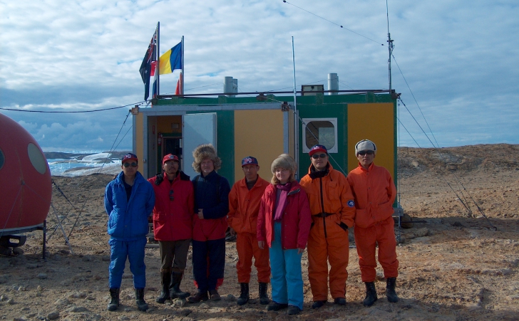 REPORTERII REALITĂŢII. România poate pierde "ambasada" din Antarctica