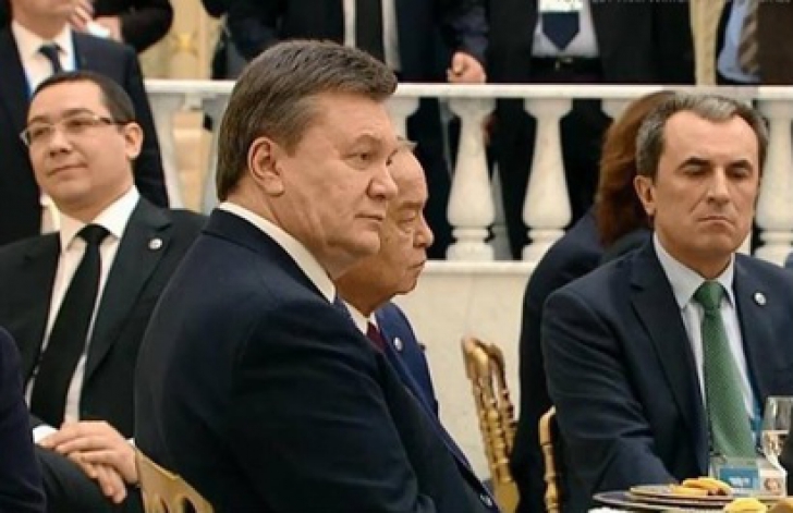 Victor Ponta, lângă Ianukovici la Soci