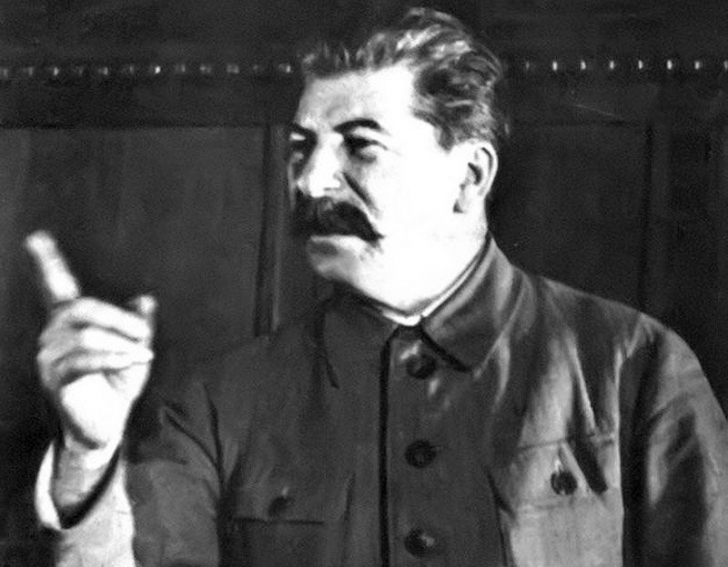 DOSAR HISTORIA. Stalin: Ungaria trebuie pedepsită. Transilvania trebuie dată României