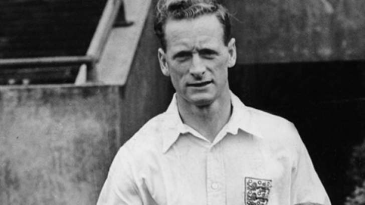 A MURIT un fotbalist de legendă: Sir TOM FINNEY
