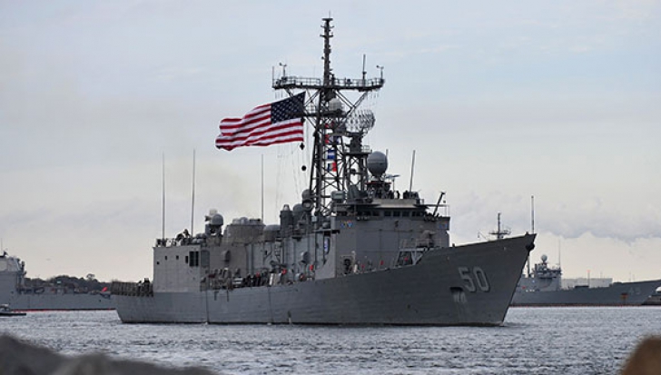 O navă americană de război ar putea ajunge în următoarele zile în Marea Neagră