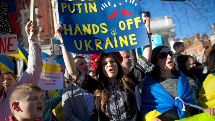 Uniunea Europeană consideră 'ILEGAL' referendumul din Crimeea şi ameninţă cu SANCŢIUNI / Foto: MEDIAFAX