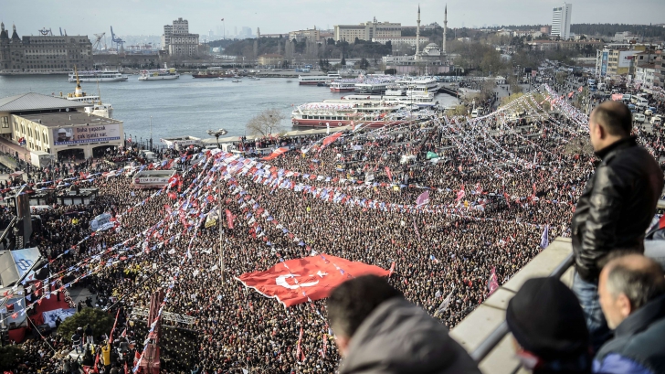 Miting electoral la Istanbul al Partidului Republican Al Poporului (CHP), aflat în opoziţie