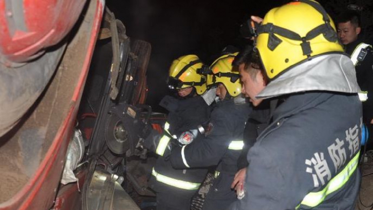 Accident grav cu morţi, în China