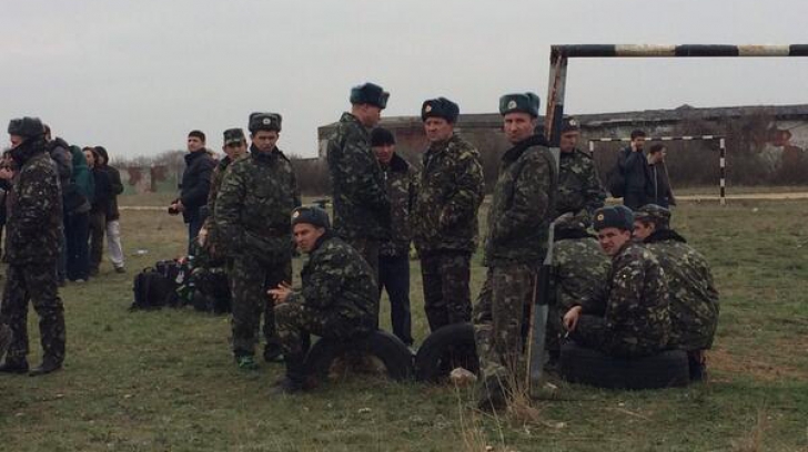 Militarii ucraineni aşteaptă rezultatul negocierilor cu trupele ruse