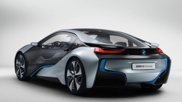 BMW a anunțat data la care va livra primele modele BMW i8